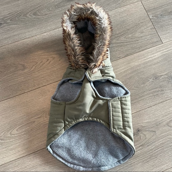 Luvgear Dog Puffer Jacket With Faux Fur Hood Cold Alert Technology - Picture 2 of 6